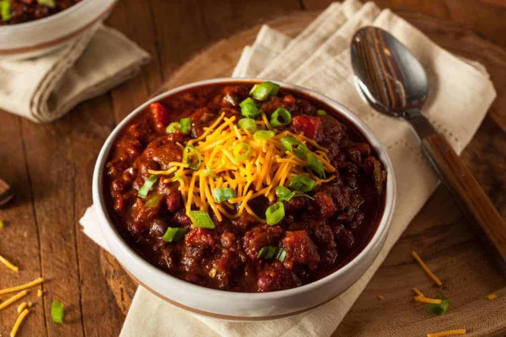 Making Chili for Large Groups: Quantity recommendations & and tips ...
